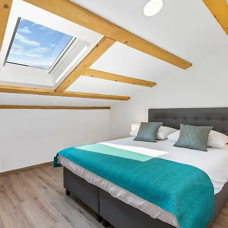 Guest house Pansion Betina Lovran